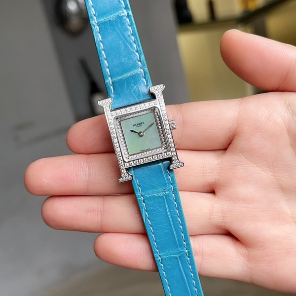 에르메스 여성 시계 에이치아워 은장 다이야 블루