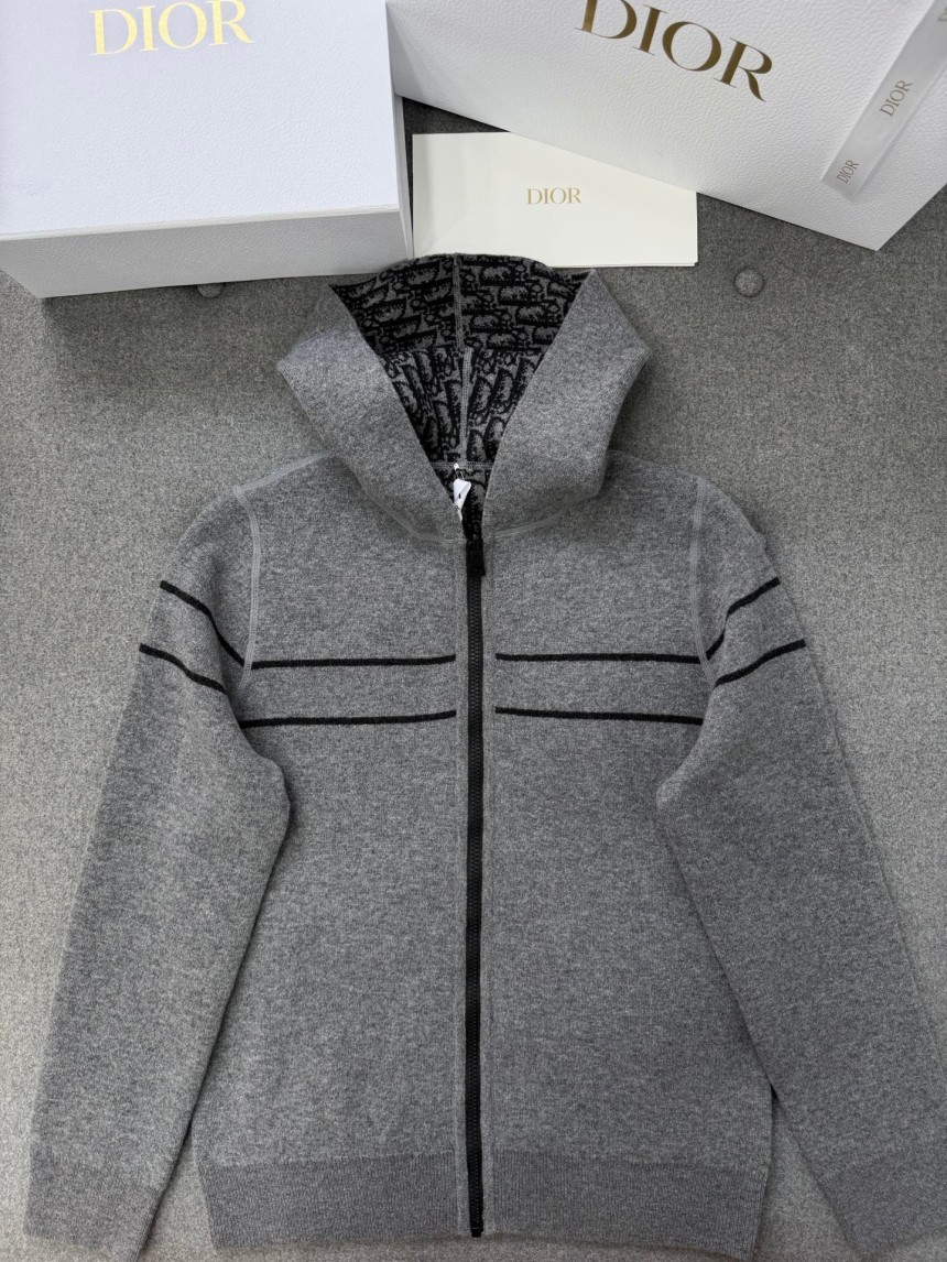 디올 리버시블 후드 집업