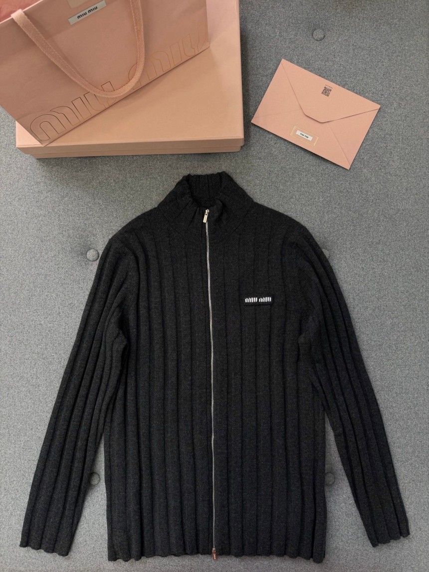 미우미우 캐시미어 집업 가디건