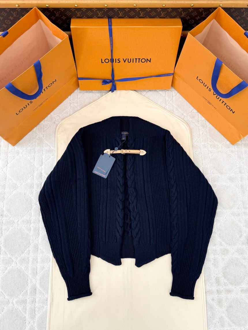 루이비통 스트랩 프런트 케이블 니트 가디건