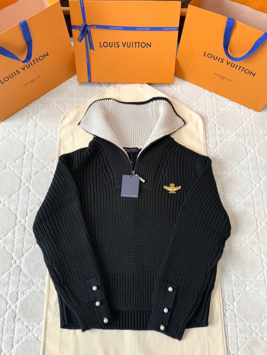 루이비통 청키 울 블렌드 하프 집 풀오버