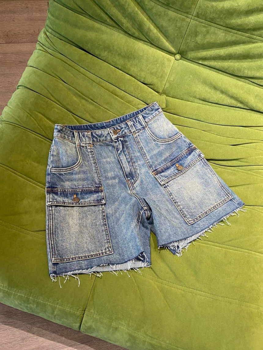 미우미우 청반바지