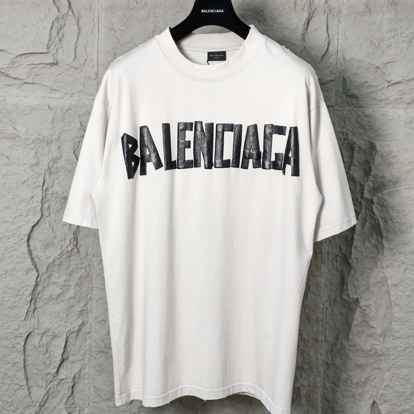 발렌시아가 테이프 타입 티셔츠