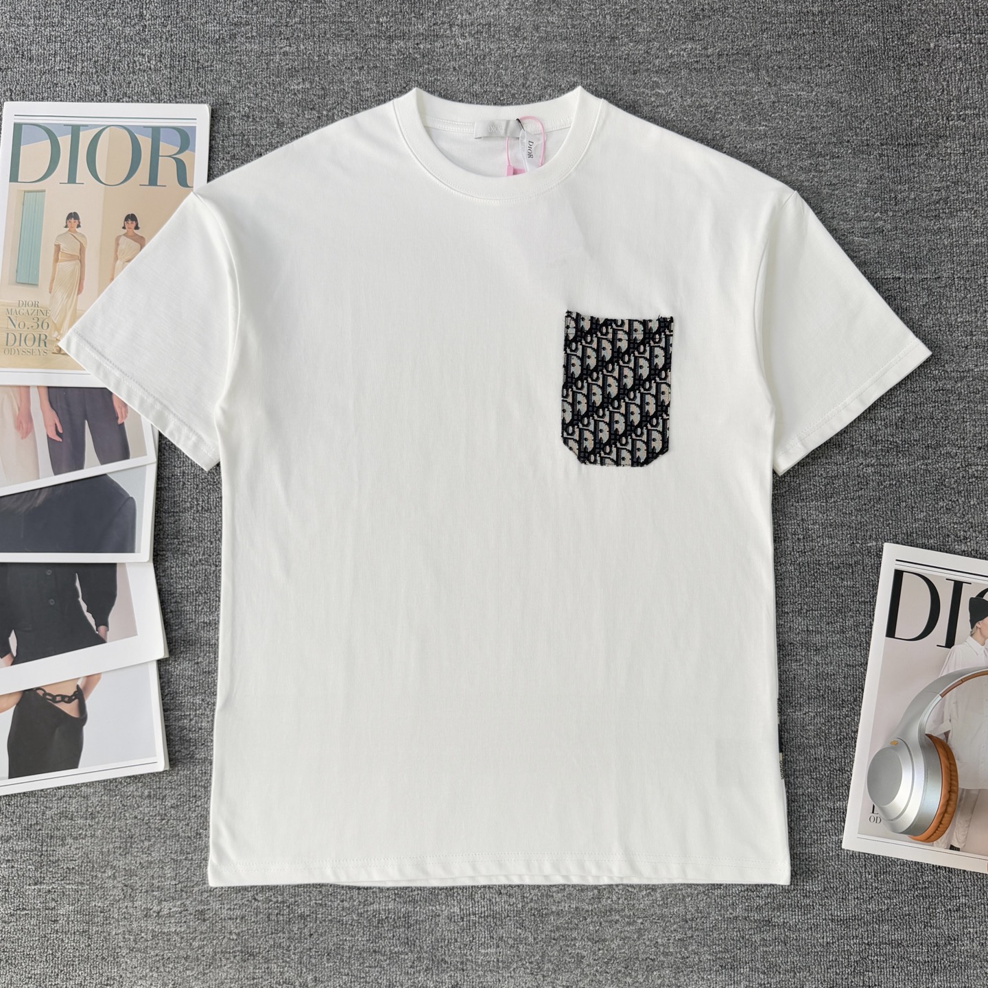 디올 오블리크 포켓 티셔츠