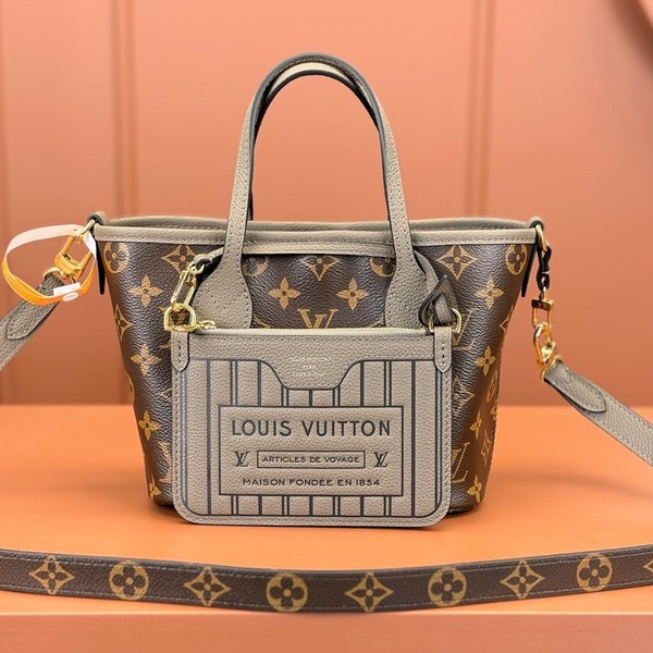 루이비통 네버풀 인사이드아웃 BB 백 탄 M12209