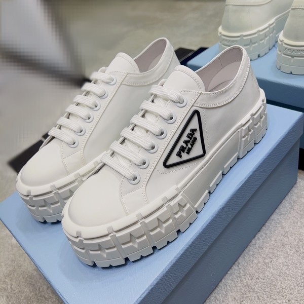 프라다 더블 휠 개버딘 리나일론 스니커즈 화이트