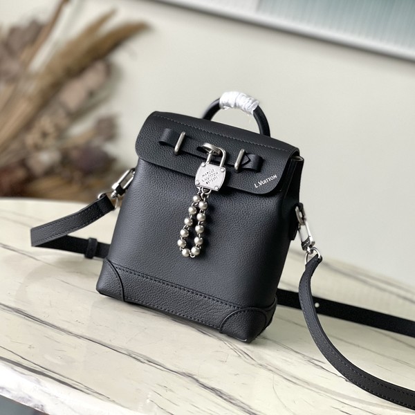 루이비통 스티머 15 크로스백 숄더백 블랙 가방 M11637