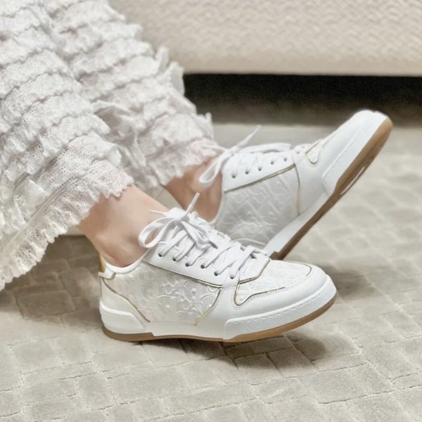 디올 원 스니커즈