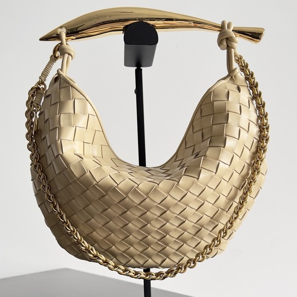 보테가베네타 사르딘 33