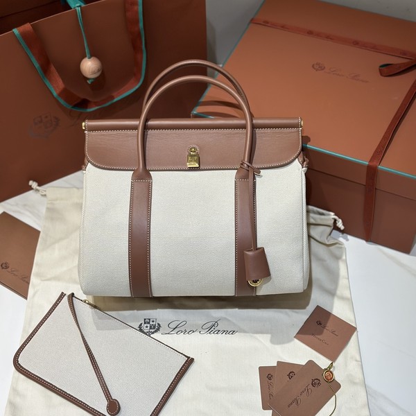 로로피아나 Loom L32 백