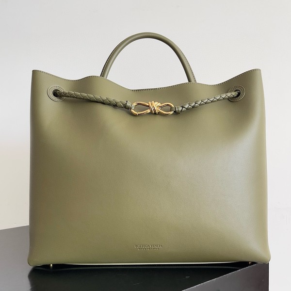 보테가베네타 라지 안디아모