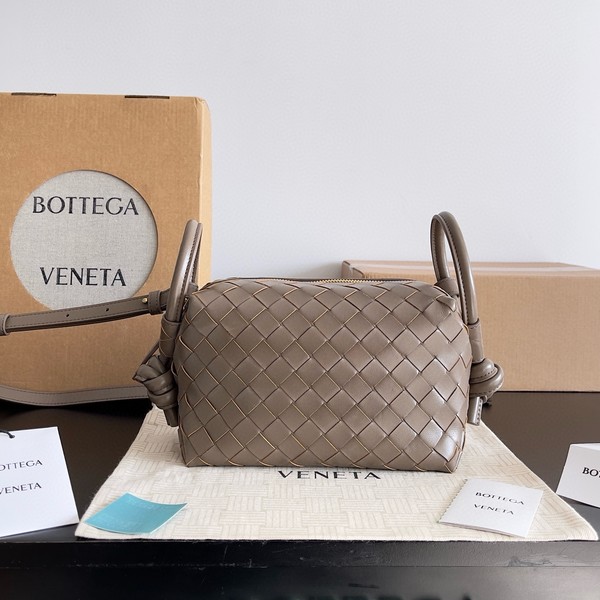 보테가베네타 스몰 루프 백