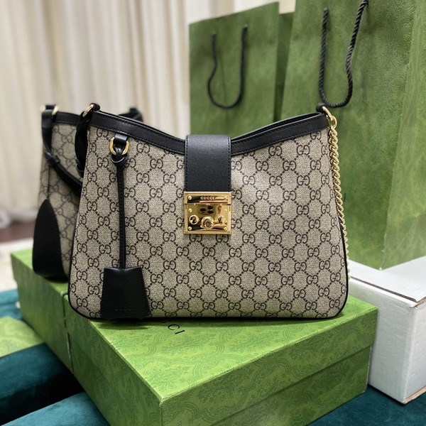 구찌 패들락 GG 미디엄