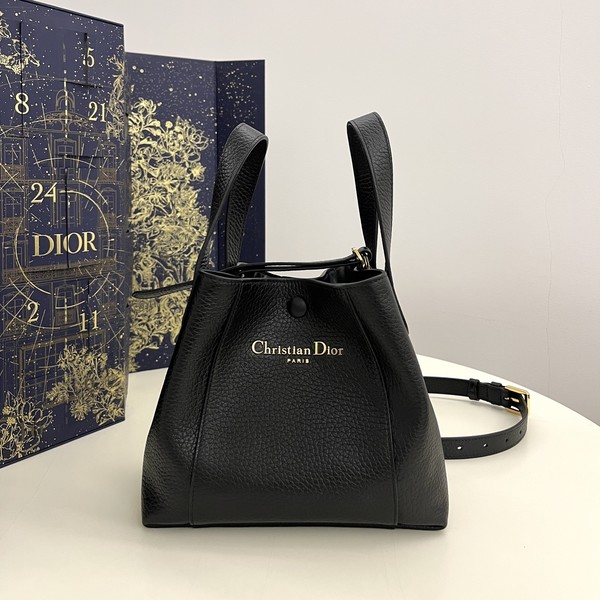 디올 시그니처 미디엄 버킷 백