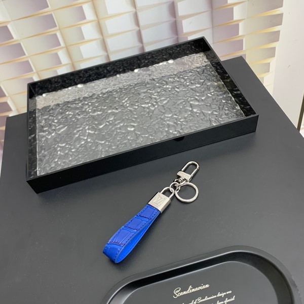 루이비통 레더 키링