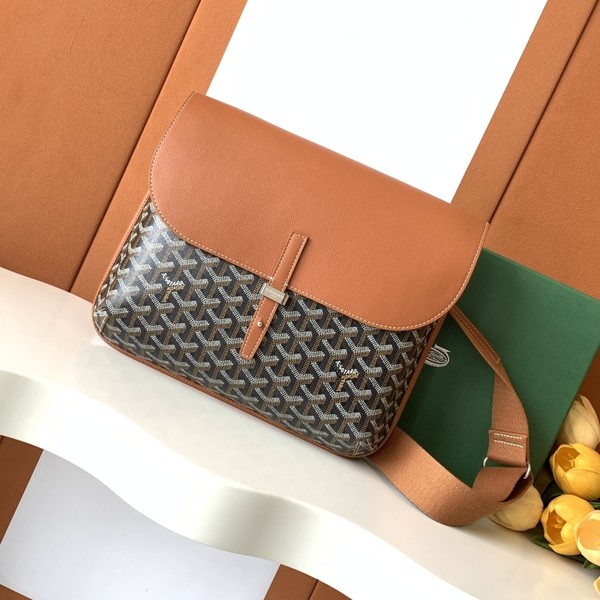 고야드 쿠르지에 메신저백