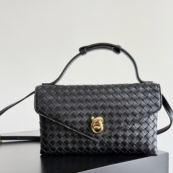 보테가 베네타 놋 락