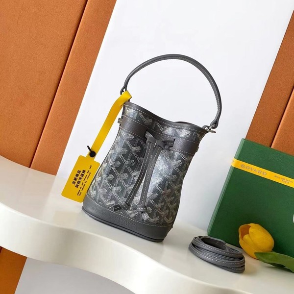 고야드 쁘띠 플롯 버킷백