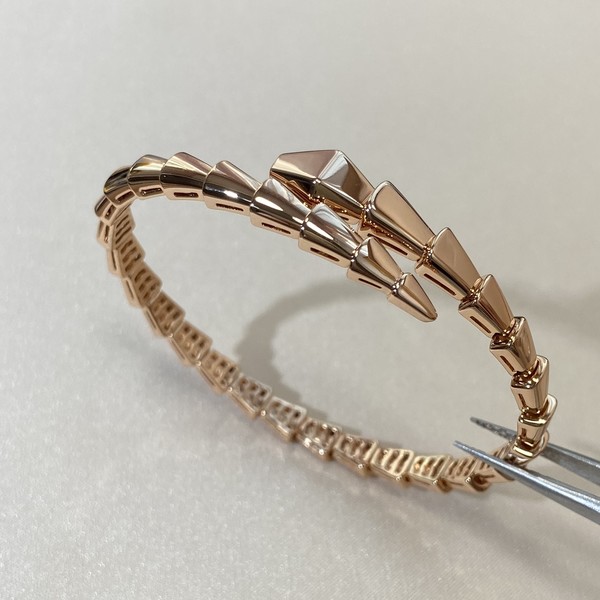 불가리 세르펜티 팔찌