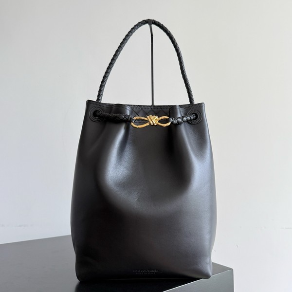 보테가베네타 안디아모 버킷 숄더백 844169