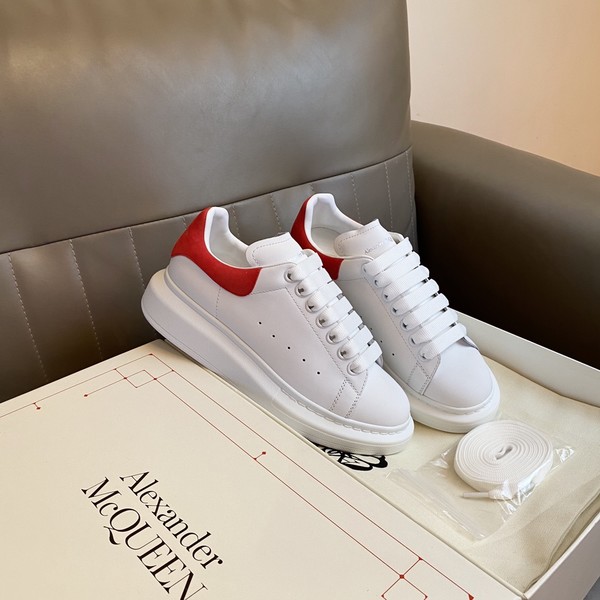 알렉산더 맥퀸 오버솔 스니커즈