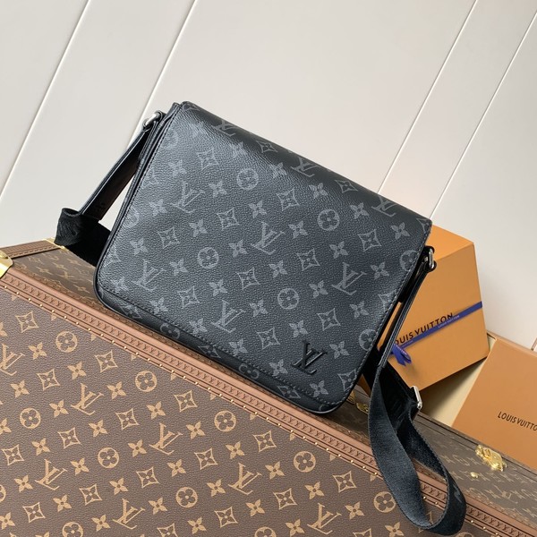 루이비통 디스트릭트 PM 이클립스 m46255