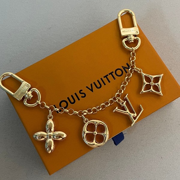 루이비통 스프링 스트리트 체인 백 참