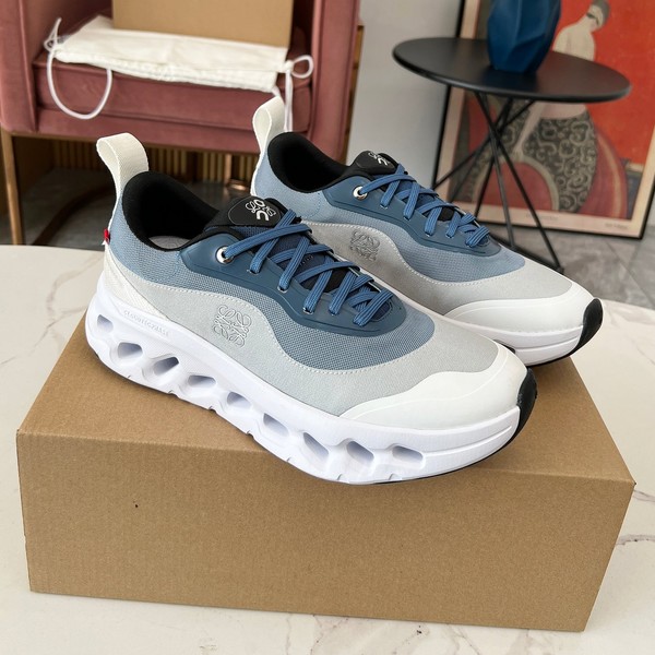 로에베 x On 클라우드틸트 2.0 스니커즈