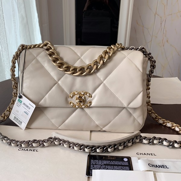 샤넬 19백 램스킨 라지 AS1161