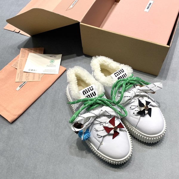 미우미우 스웨이드 스니커즈 5E389E