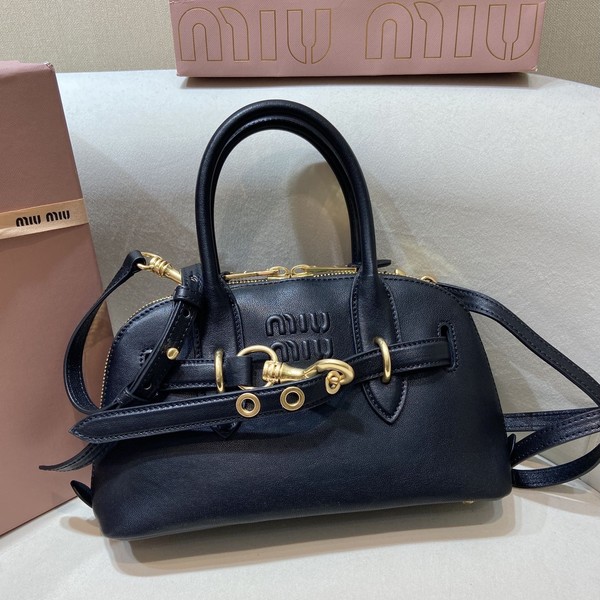 미우미우 나파 레더 아방뛰르 미니 5BB169