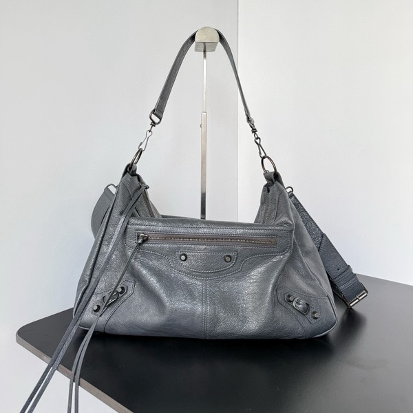 발렌시아가 르 시티 모토 미디움