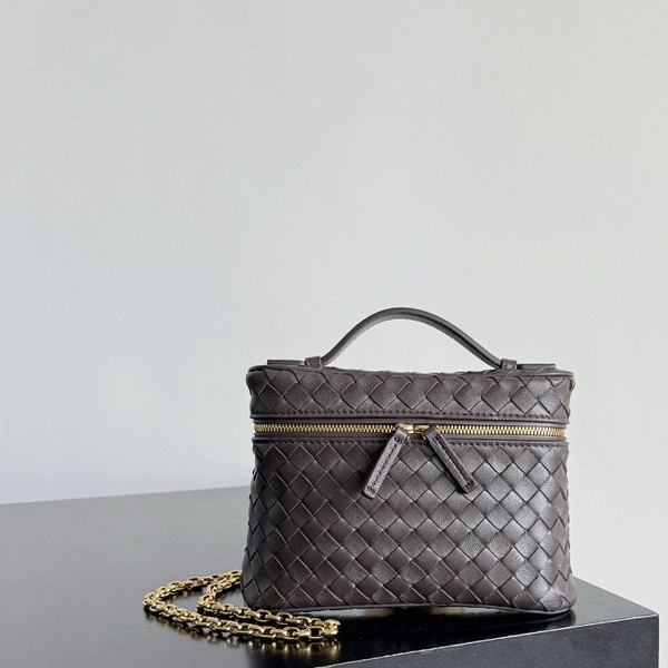 보테가베네타 스몰 소프트 베니티백 843800