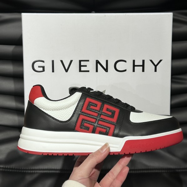 지방시 4G 로고 레더 스니커즈