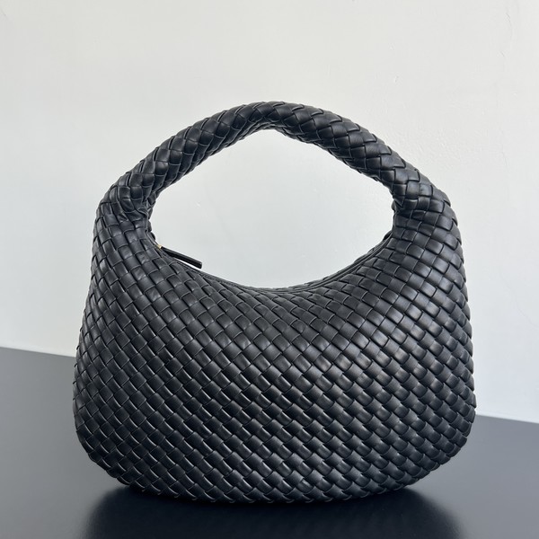 보테가베네타 폰단트 856737