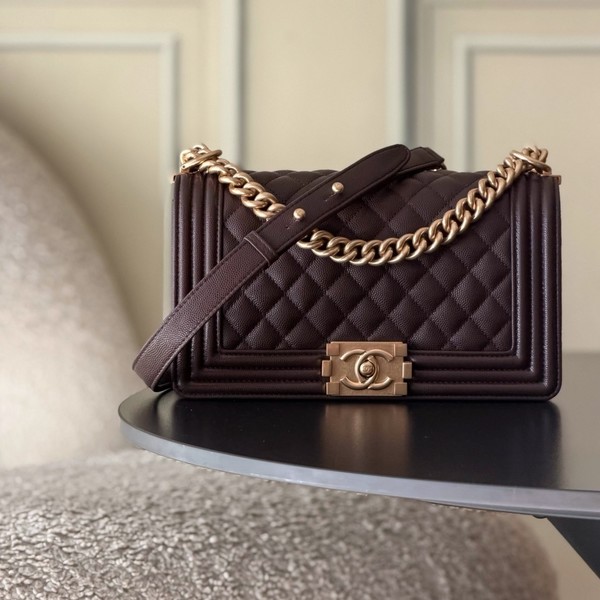 샤넬 보이백 미디움 캐비어 보이백 A67086 (2종)