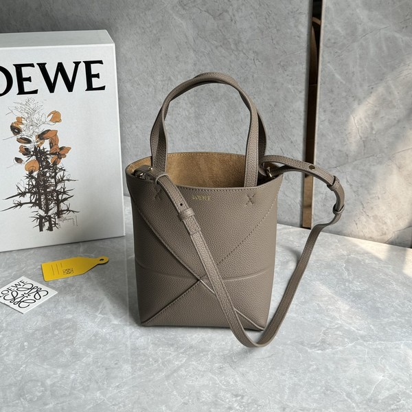 로에베 퍼즐 폴드 미니 토트백 (그레인 레더)