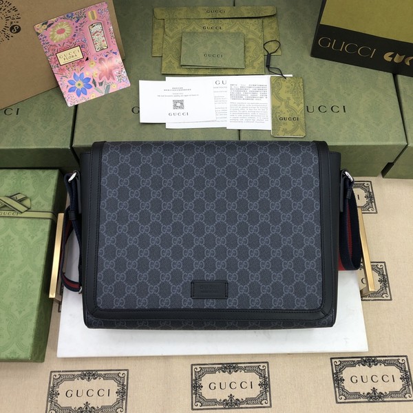 구찌 수프림 메신저백 474138