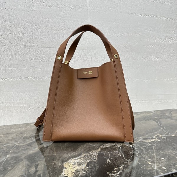 셀린느 스몰 큐보백 124182 (송아지 가죽)