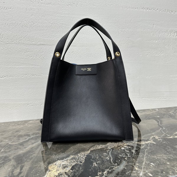 셀린느 스몰 큐보백 124182 (송아지 가죽)