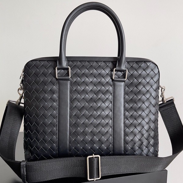 보테가베네타 인트레치아토 브리프케이스 블랙