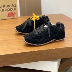 뉴발란스 X 미우미우 스웨이드 메쉬 블랙