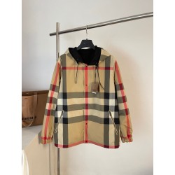 버버리 리버시블 체크 후드 자켓