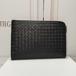 보테가베네타 클러치