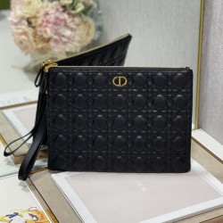 디올 미디움 카로 데일리 파우치