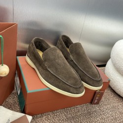 로로피아나 썸머 워크