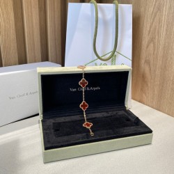 반클리프아펠 빈티지 알함브라