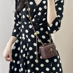 샤넬 스몰 체인 코스메틱 랩스킨 (정품 퀄)