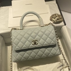 샤넬 24A COCO 탑 핸드 캐비어 A92990