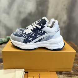 루이비통 런 55 스니커즈